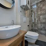 & Mareta Exclusive Guest house
