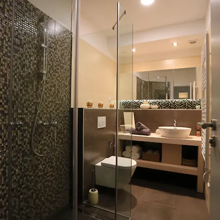 Πανσιόν & Mareta Exclusive 4*