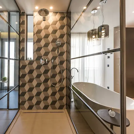 & Mareta Exclusive 4* زادار