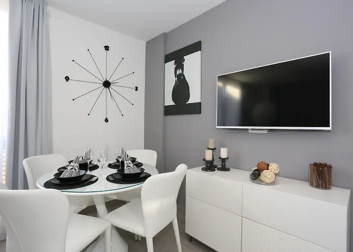 & Mareta Exclusive Guest house